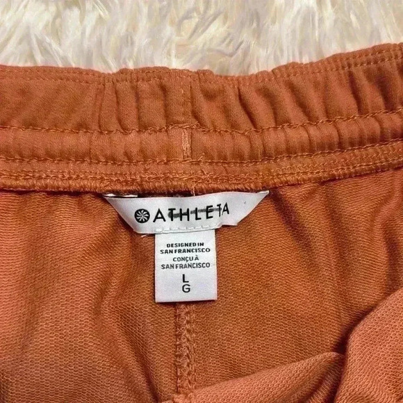 Athleta Retroterry Short - Picture 7 of 8